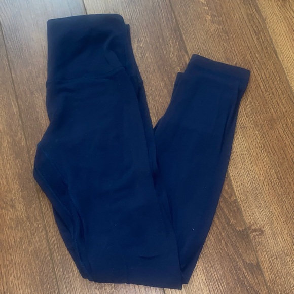 lululemon athletica Navy Leggings sz 4 - Picture 1 of 3